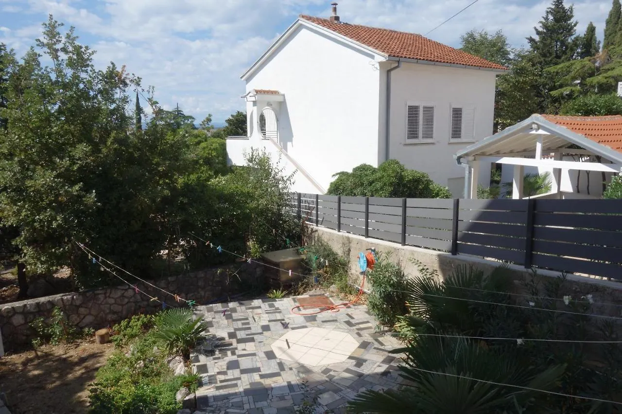 Apartments Obradovic Dramalj